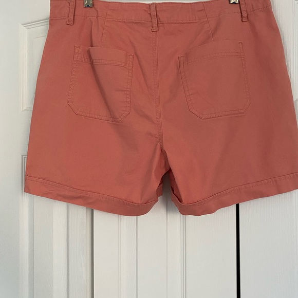 Women’s Bandolino shirts - Picture 2 of 4